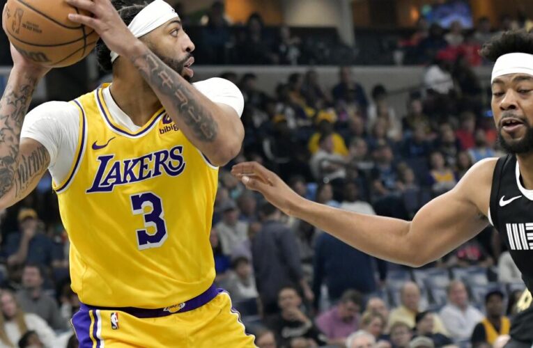 Lakers struggle in Memphis before pulling out win over Grizzlies