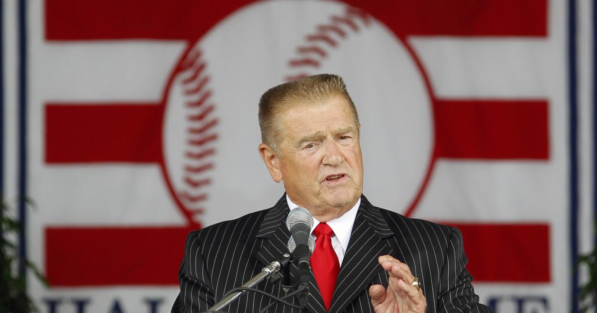 whitey-herzog,-hall-of-fame-old-school-manager-of-cardinals-and-royals,-dies-at-92