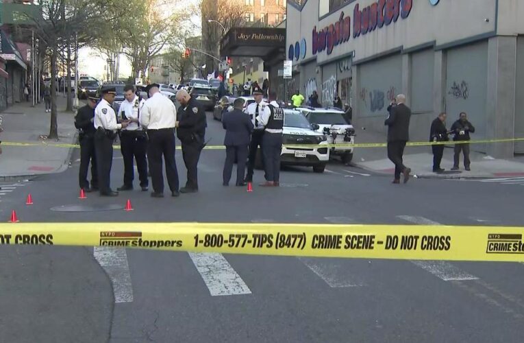 1 killed, 3 injured by gunmen on scooters in the Bronx, NYPD says