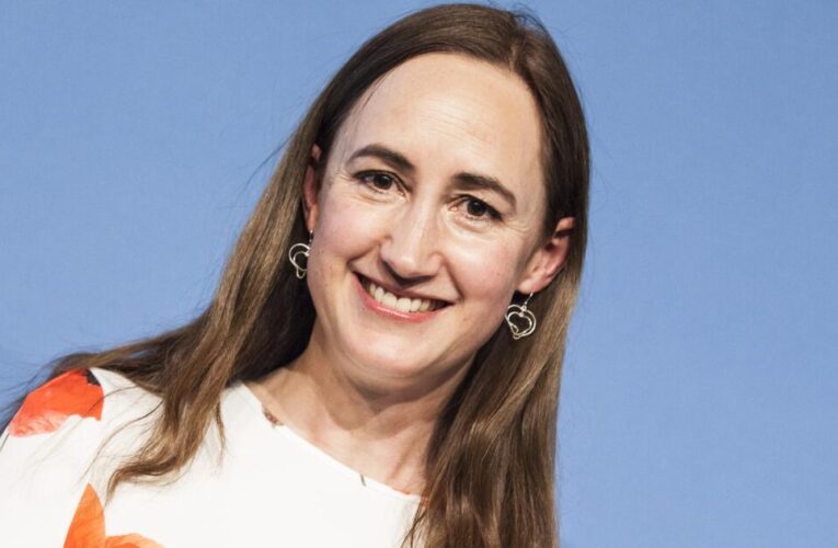 Author Sophie Kinsella reveals that she’s had brain cancer since 2022: ‘All is stable’