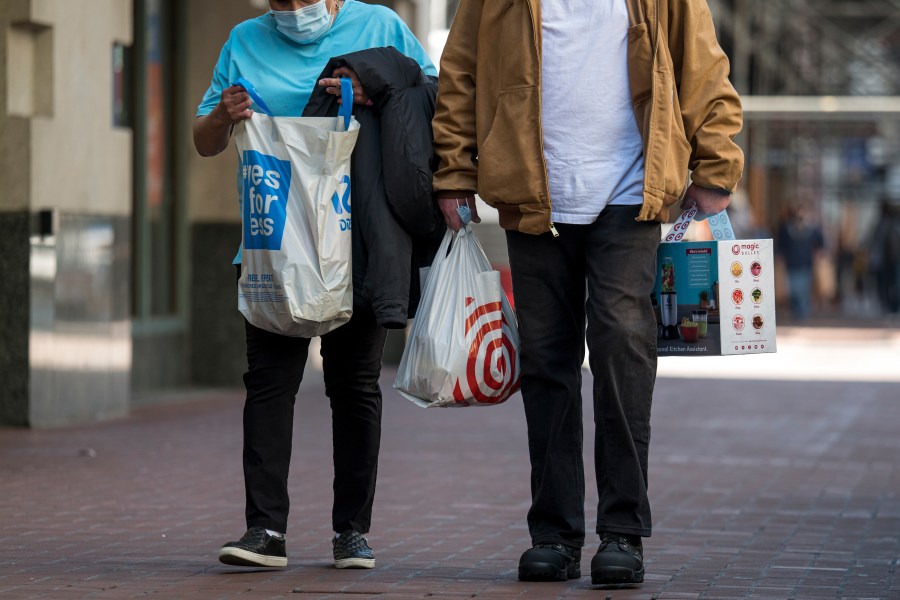 california-bill-to-eliminate-plastic-‘reusable’-shopping-bags-advances
