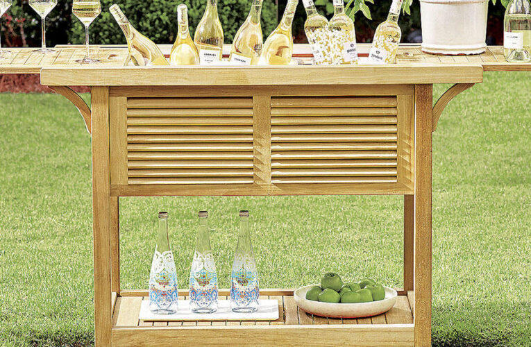Best outdoor bar carts to keep the drinks flowing