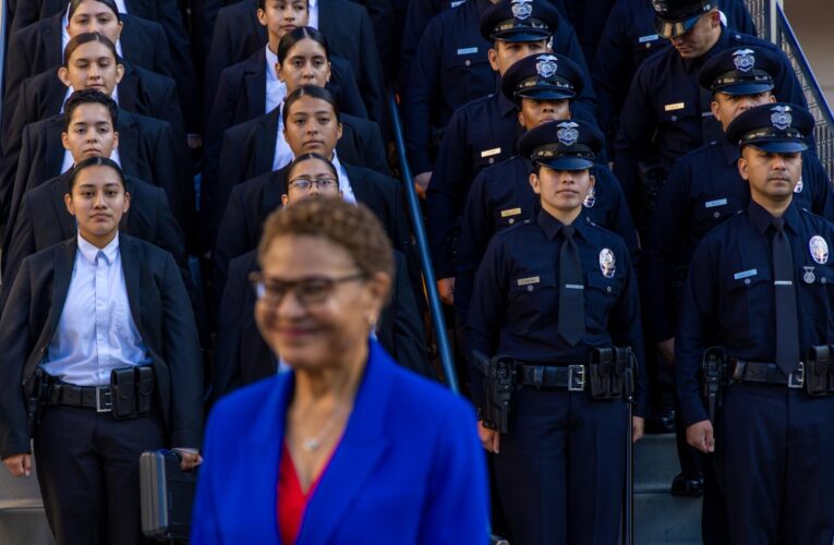 LAPD’s recruiting woes laid bare: Only 30 officers per class, analysis shows