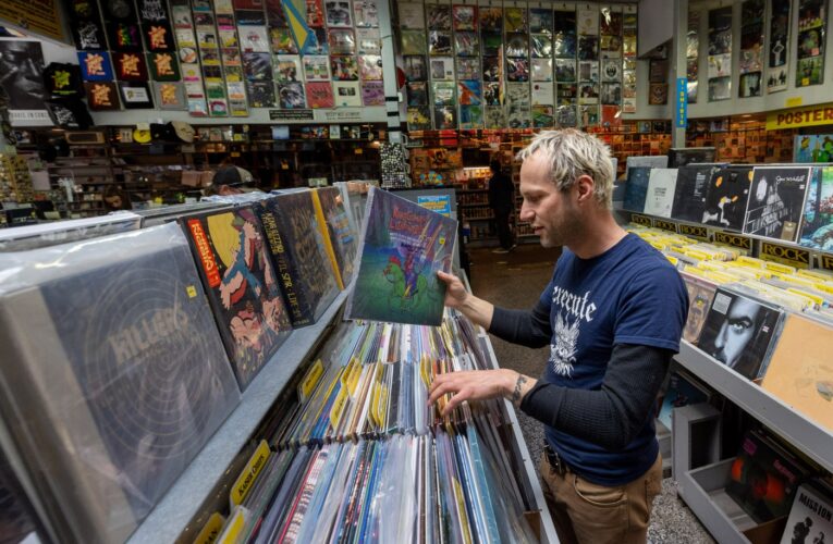 A chat with Dave Prinz of Amoeba Music, the world-famous indie-record store