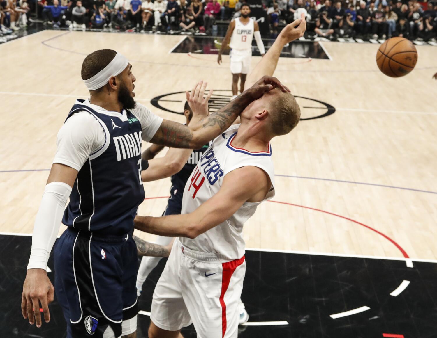 clippers-on-brink-of-playoff-elimination-after-losing-game-5-to-mavericks