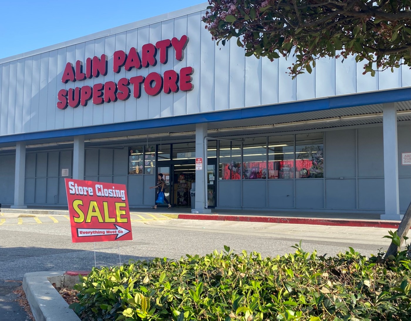 alin-party-superstore-to-close-riverside-store-after-nearly-50-years