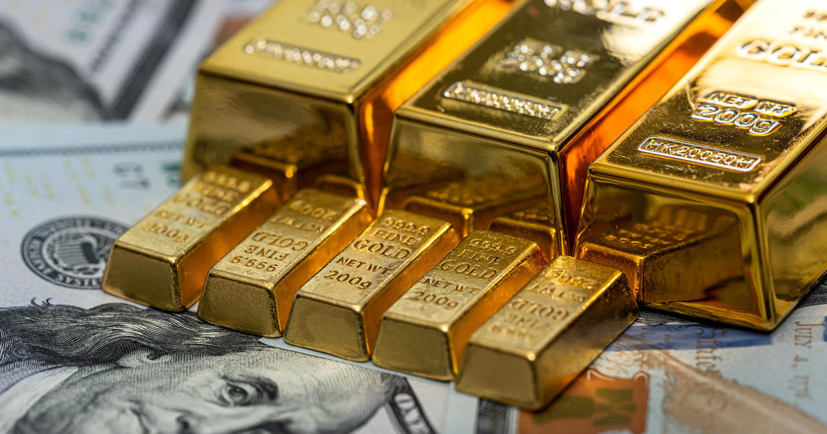 3-pros-and-cons-of-investing-in-gold-this-may
