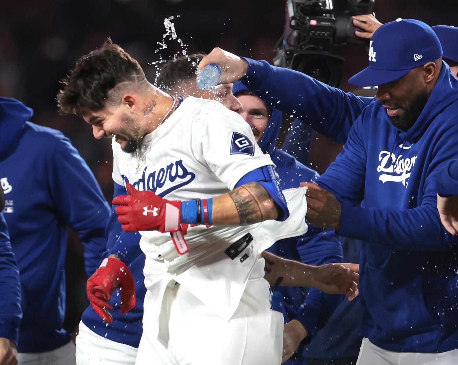 andy-pages-caps-four-hit-night-with-a-walk-off-single-in-dodgers’-win-over-braves