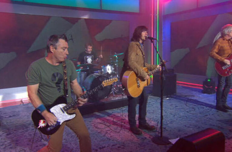 Saturday Sessions: Old 97’s performs “Falling Down”
