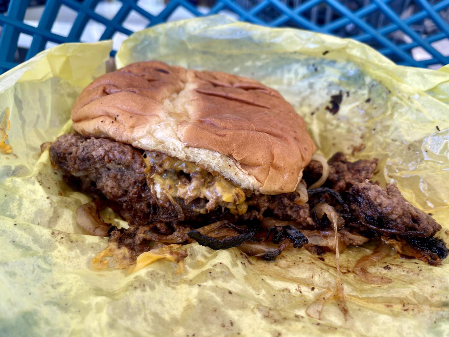 looking-for-your-new-favorite-cheeseburger?-it’s-in-redlands