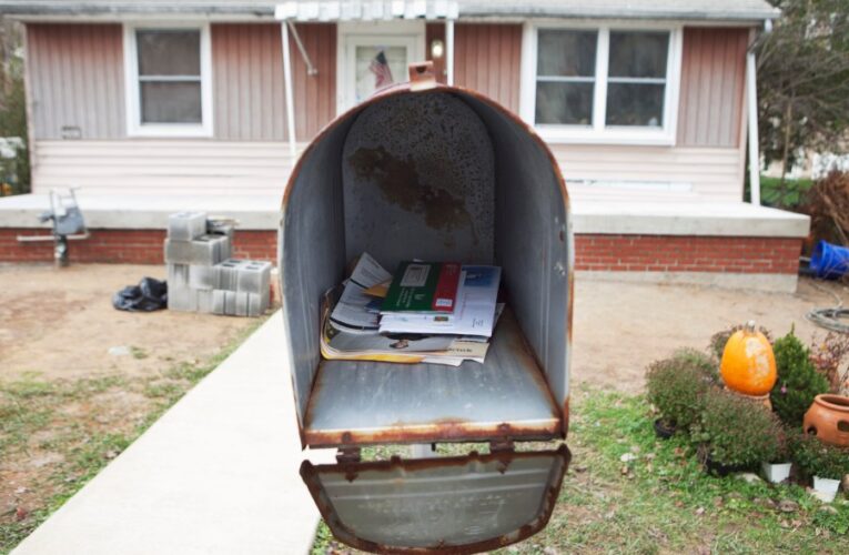 USPS urges homeowners to fix their mailboxes