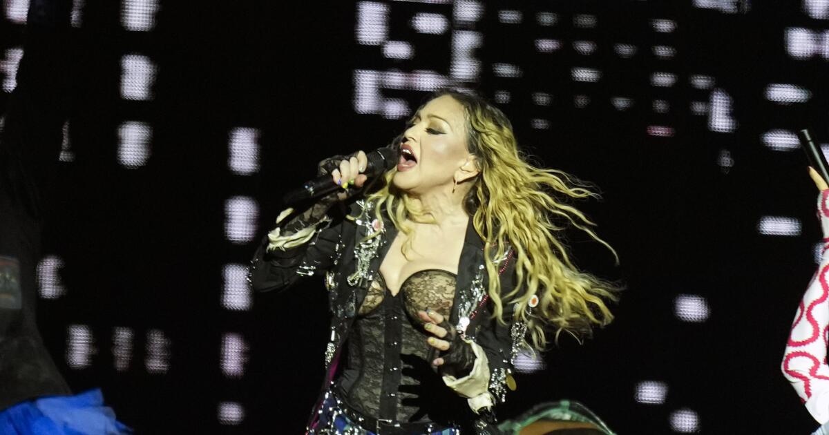 madonna’s-celebration-tour-pulls-record-1.6m-fans-into-the-groove-at-rio’s-copacabana