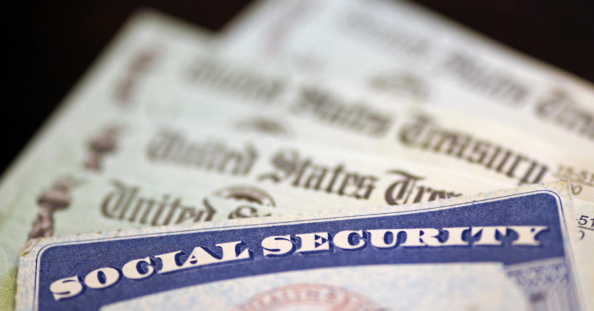 social-security-projected-to-cut-benefits-in-2035-barring-a-fix