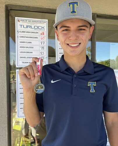 ATHLETES OF THE WEEK: Local golfers win their respective Division titles
