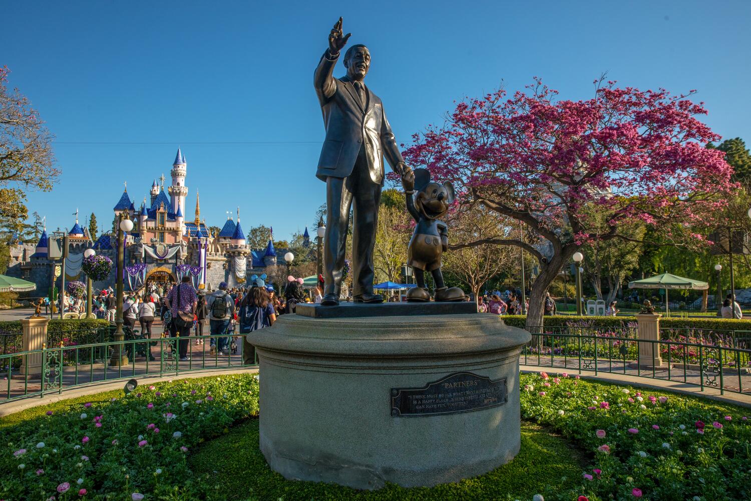 column:-disneyland-has-already-turned-my-hometown-into-a-giant-tourist-trap.-what’s-next?