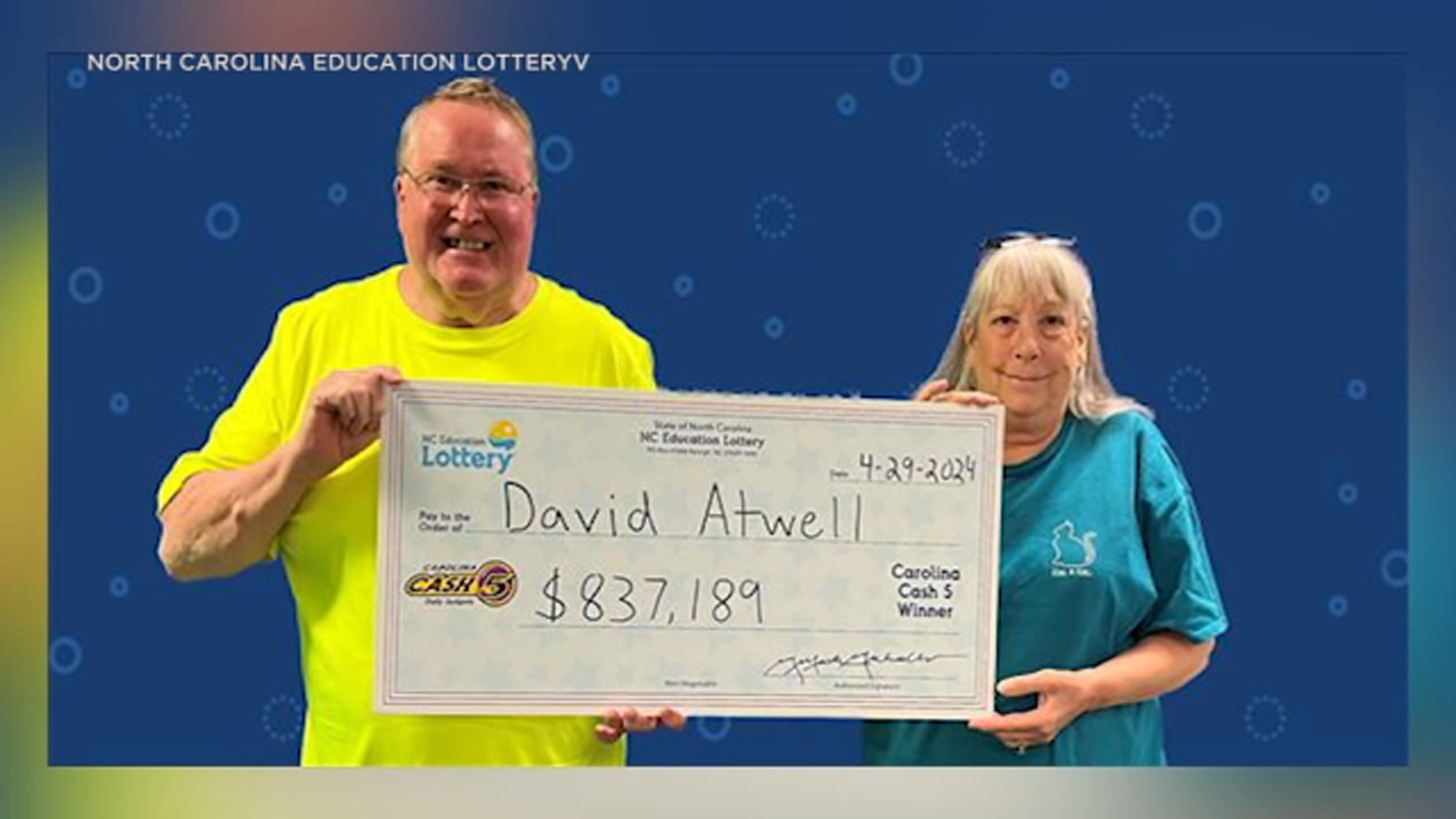 north-carolina-man-wins-$837k-from-$1-lotto-ticket-after-sister-dreams-he’d-find-gold