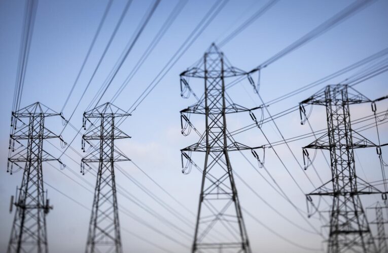 Regulators approve sweeping change to the way most Californians are billed for electricity