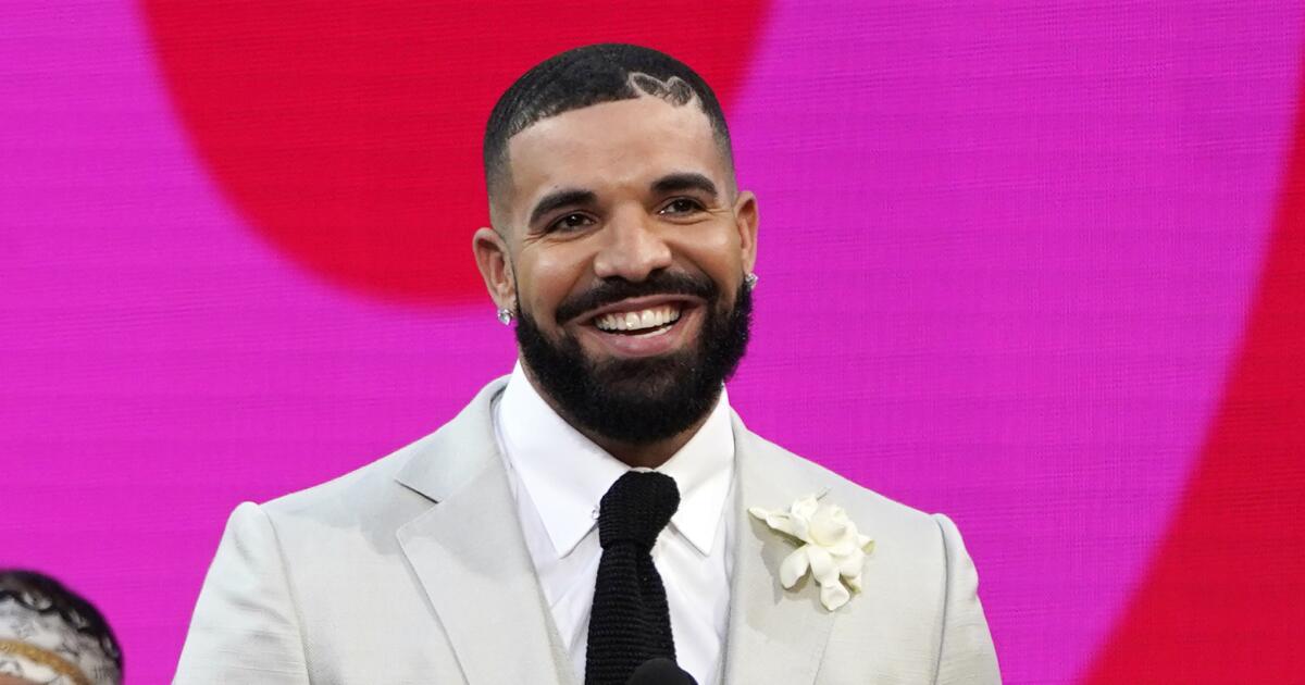 after-shooting,-drake’s-mansion-gets-second-trespasser-in-two-days,-police-confirm