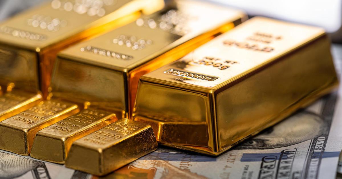 4-signs-to-invest-in-gold-right-now