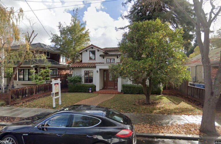 Single-family house sells for $4.5 million in Palo Alto