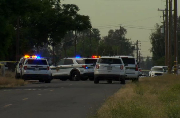 Man hospitalized after being shot in neck in Fresno County, deputies say