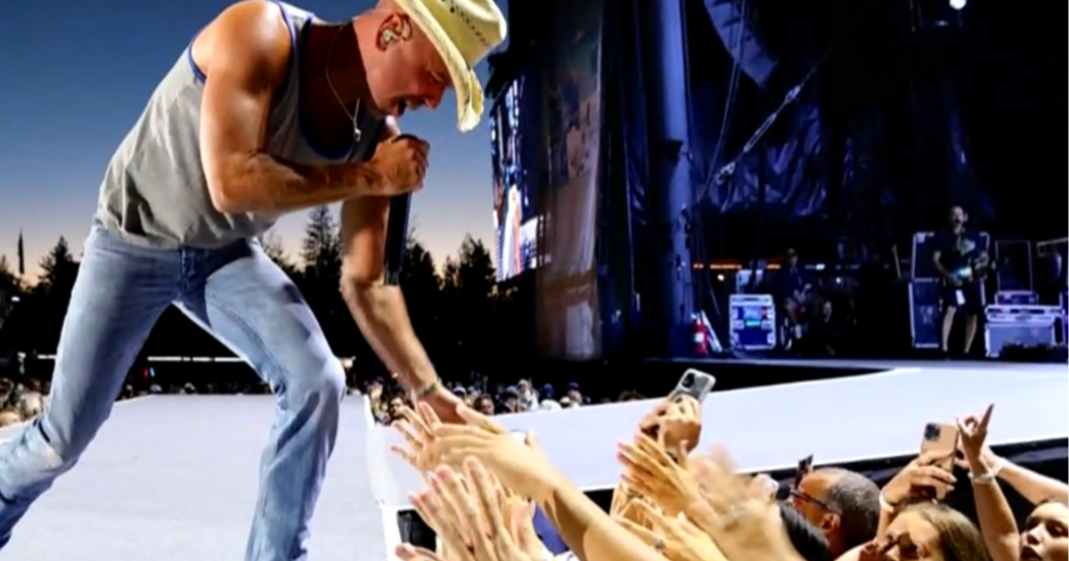 kenny-chesney-reflects-on-how-his-music-has-evolved-through-grief
