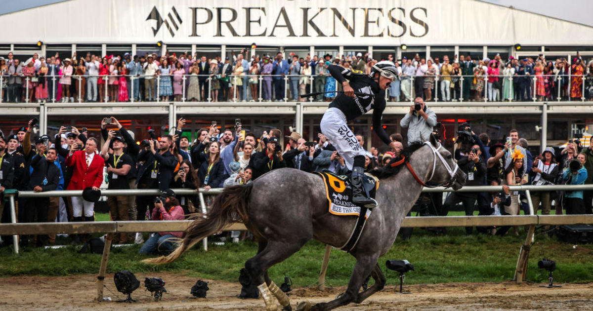 seize-the-grey-crosses-finish-line-first-at-preakness-stakes