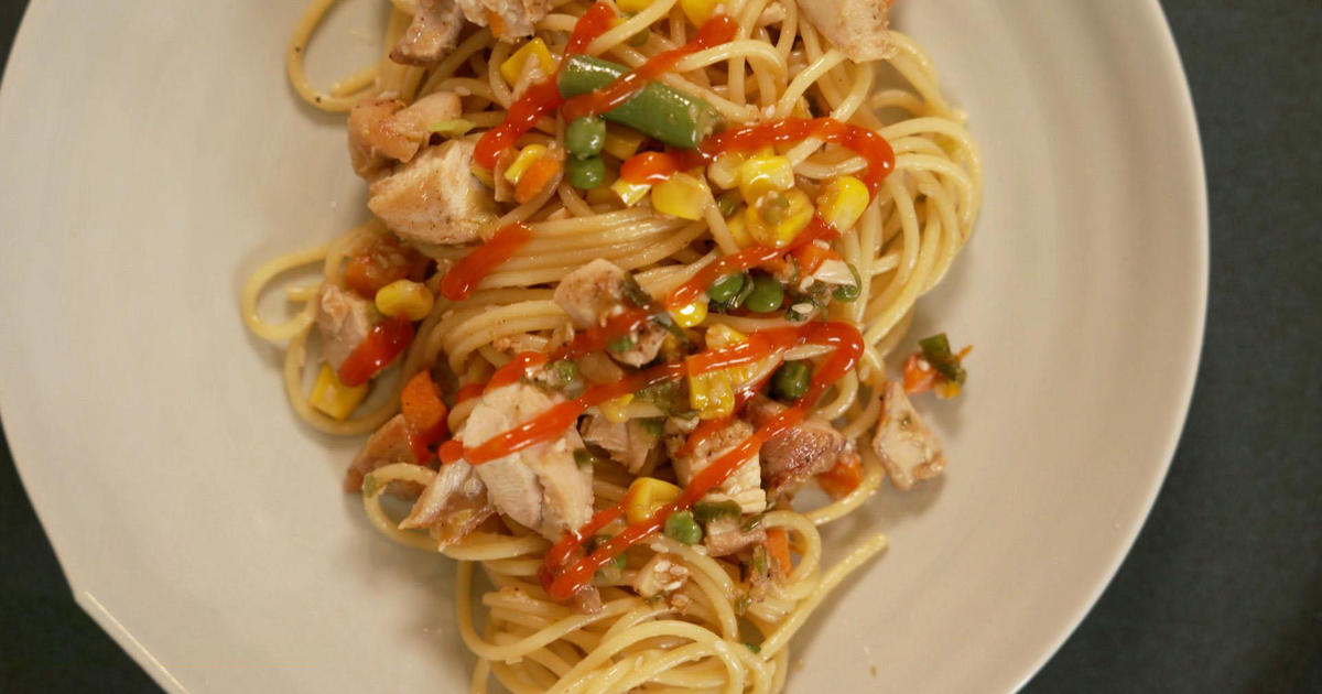 the-dish:-spaghetti-stir-fry-is-a-family-favorite