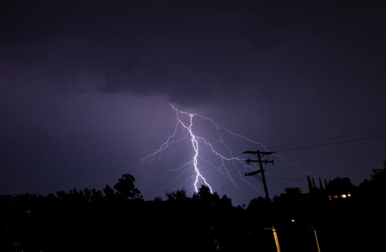 Cooldown expected this weekend with chances of thunder, lightning
