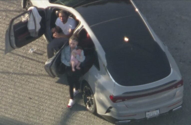 Infant inside car during dangerous high-speed chase in Southern California