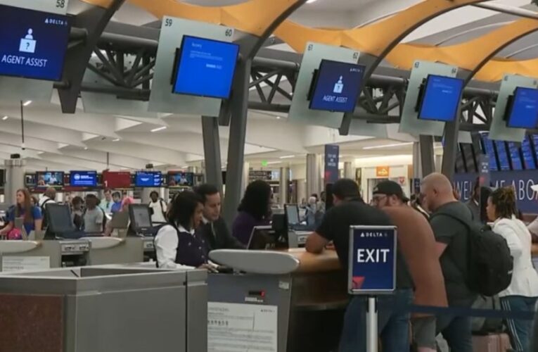 Global technology outages disrupt some flights in San Diego