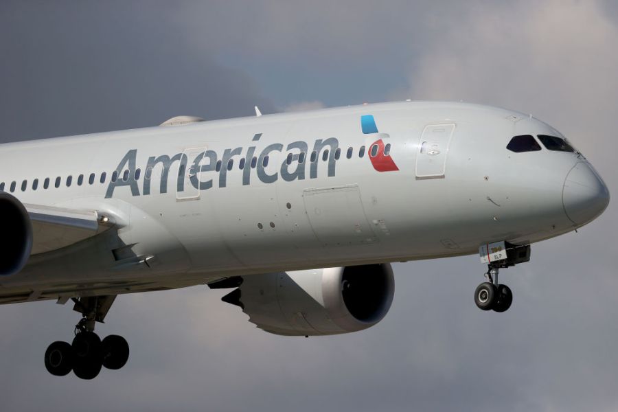 american-airlines-to-add-flights-to-carlsbad-airport:-report
