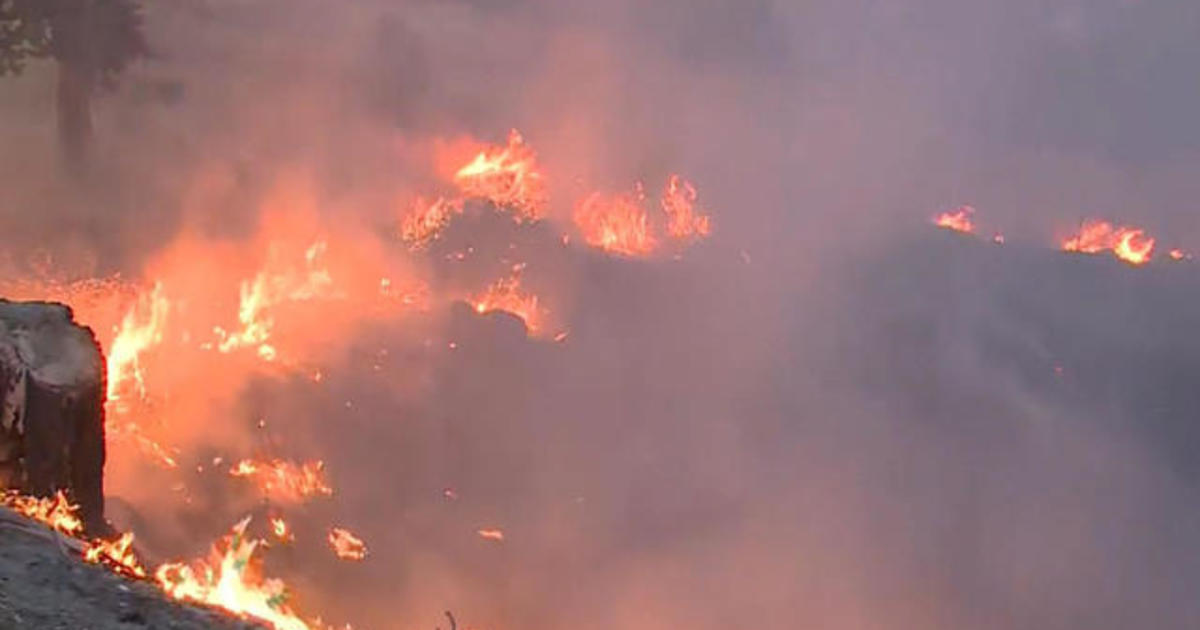 eye-opener:-evacuations-underway-amid-massive-california-wildfire