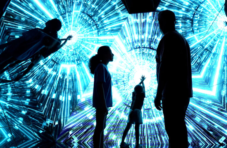 Imaginarium takes guests on an immersive journey through light, imagination, and endless photo ops