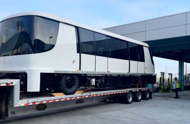 Final People Mover train cars delivered at LAX