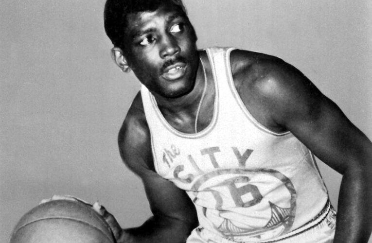 Photos: Warriors Hall of Famer Al Attles throughout the years