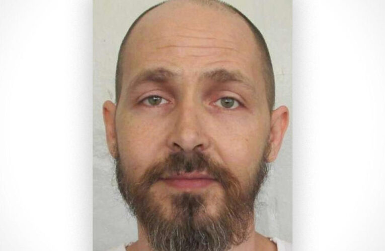 Lawyers for Alabama inmate seek to block his execution by nitrogen gas