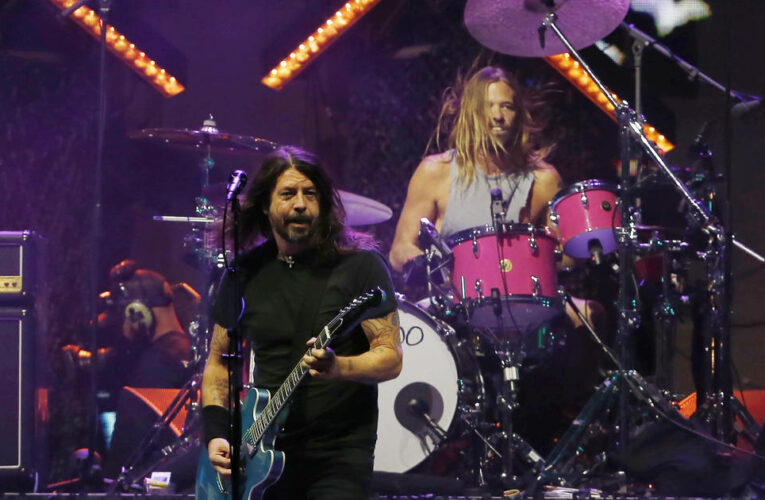 Foo Fighters say they did not OK Trump using “My Hero” at Arizona rally