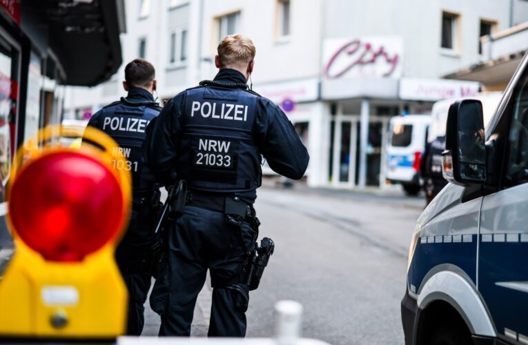 Islamic State group claims responsibility for knife attack in Solingen, Germany that killed 3