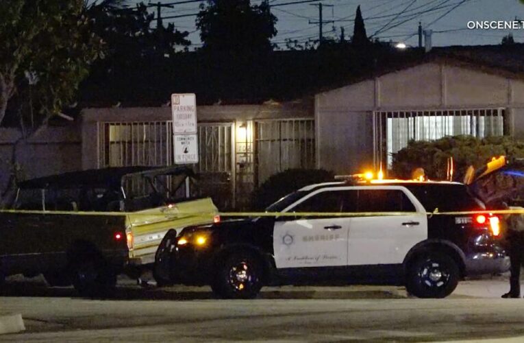 Two fatal Saturday night shootings in Carson under investigation