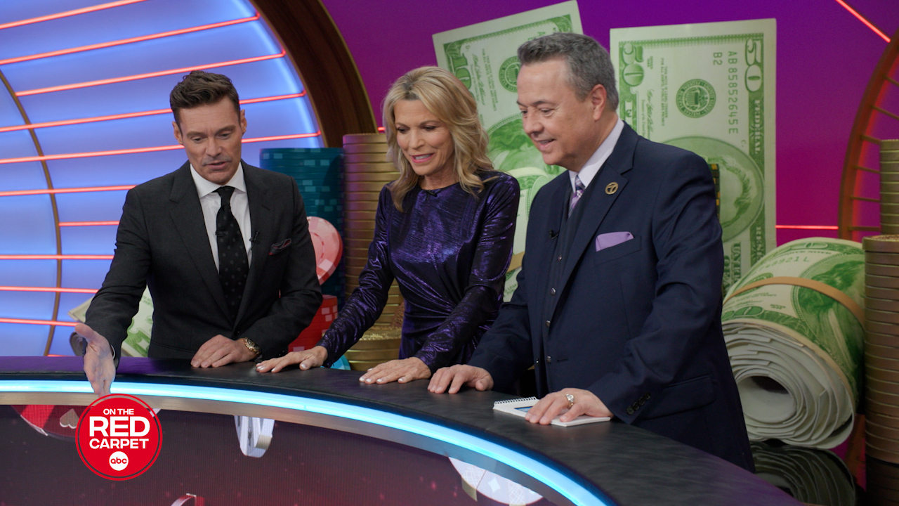 ryan-seacrest-&-vanna-white-give-‘wheel-of-fortune’-set-tour,-reveal-secrets