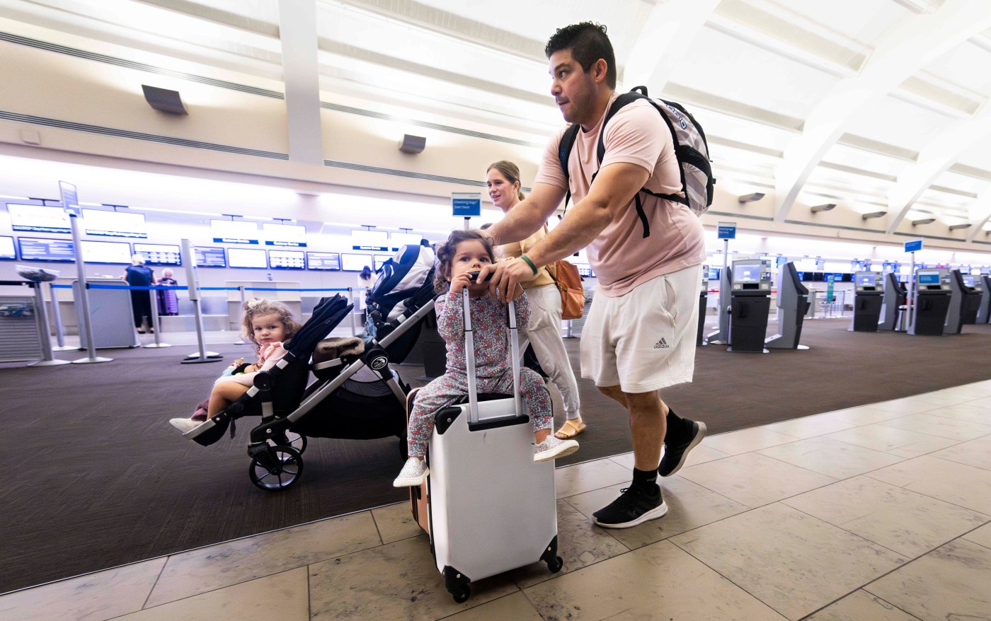 which-southern-california-airports-do-flyers-have-most-satisfaction-with?