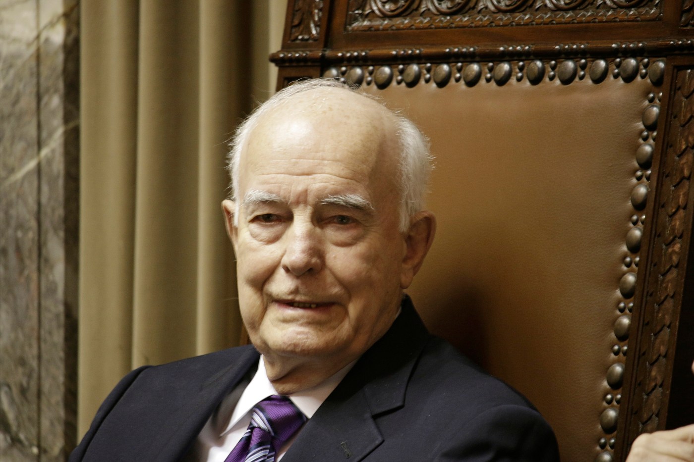 dan-evans,-republican-former-governor-of-washington-and-us-senator,-dies-at-98