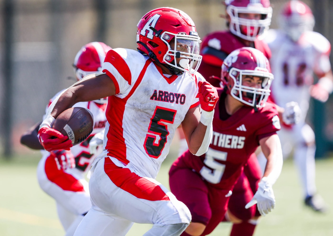 arroyo-running-back-totals-five-touchdowns,-leads-dons-to-blowout-win-over-st.-mary’s-berkeley