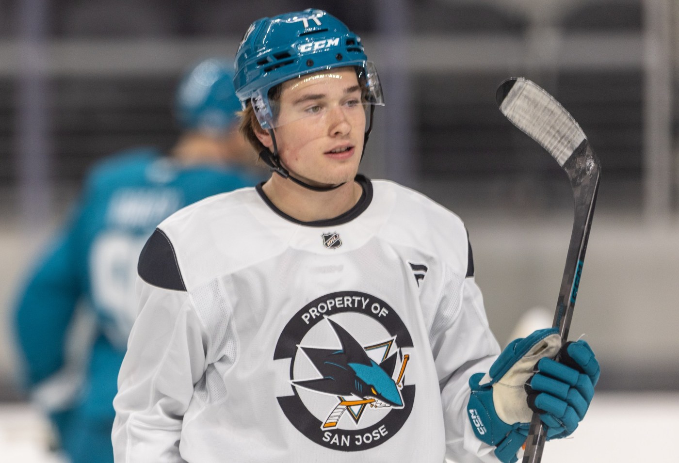 celebrini-to-make-nhl-preseason-debut-vs.-vegas;-sharks-name-leadership-group