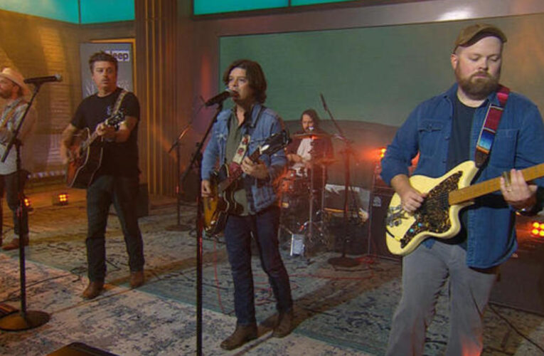 Saturday Sessions: The Wild Feathers perform “Pretending”