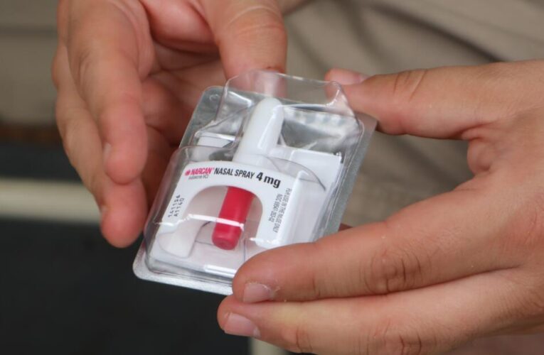 Newsom signs bill pushing for Narcan in workplace first aid kits