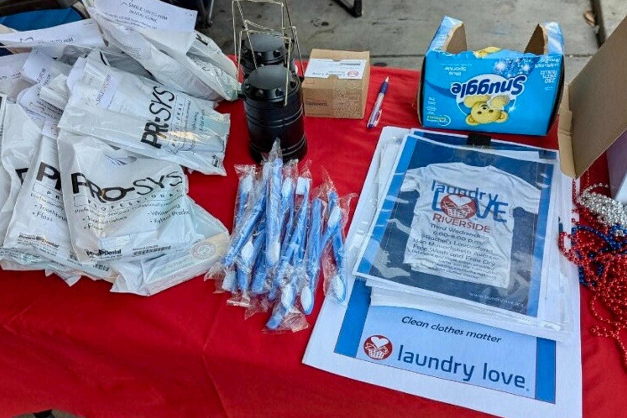 Laundry Love Riverside Provides Free Laundry Service for Those in Need