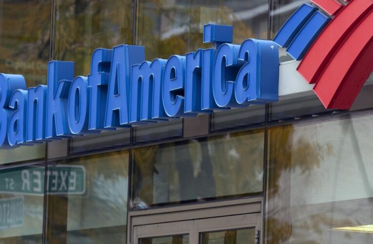 Thousands of Bank of America customers locked out of accounts