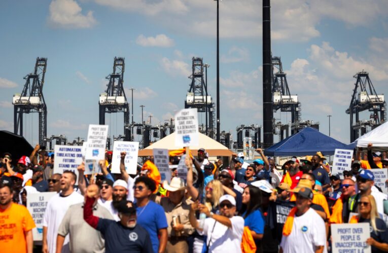 The president could invoke a 1947 law to try to suspend the dockworkers’ strike. Here’s how